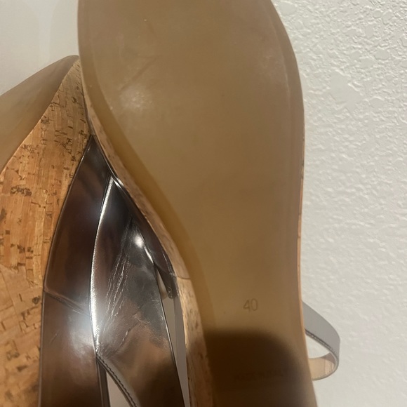 Prada size 40. Worn once. - Picture 4 of 4